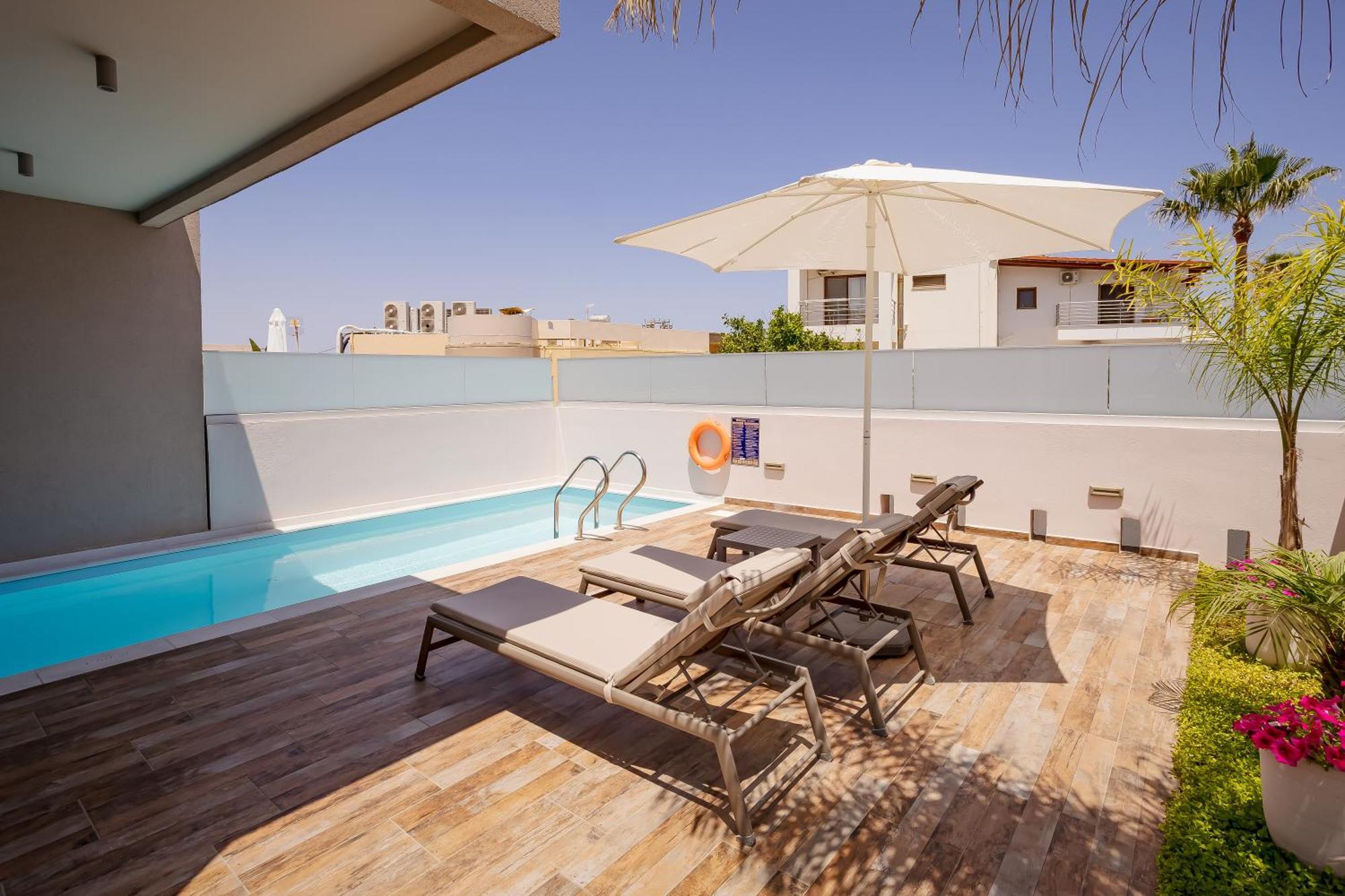 Sarpidon Suites Agia Marina  Exterior photo