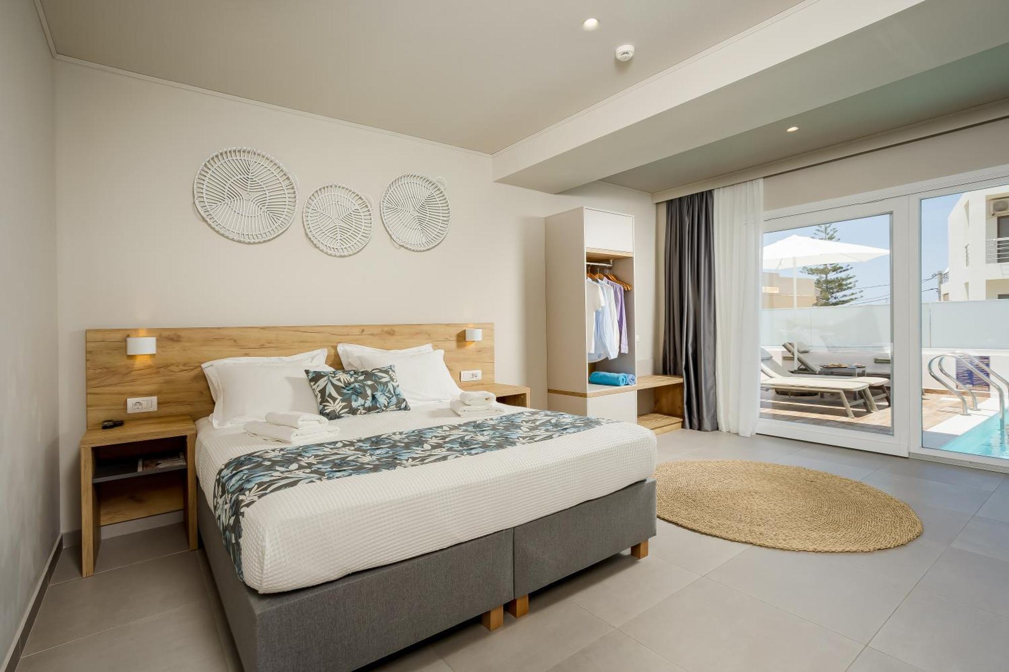 Sarpidon Suites Agia Marina  Exterior photo