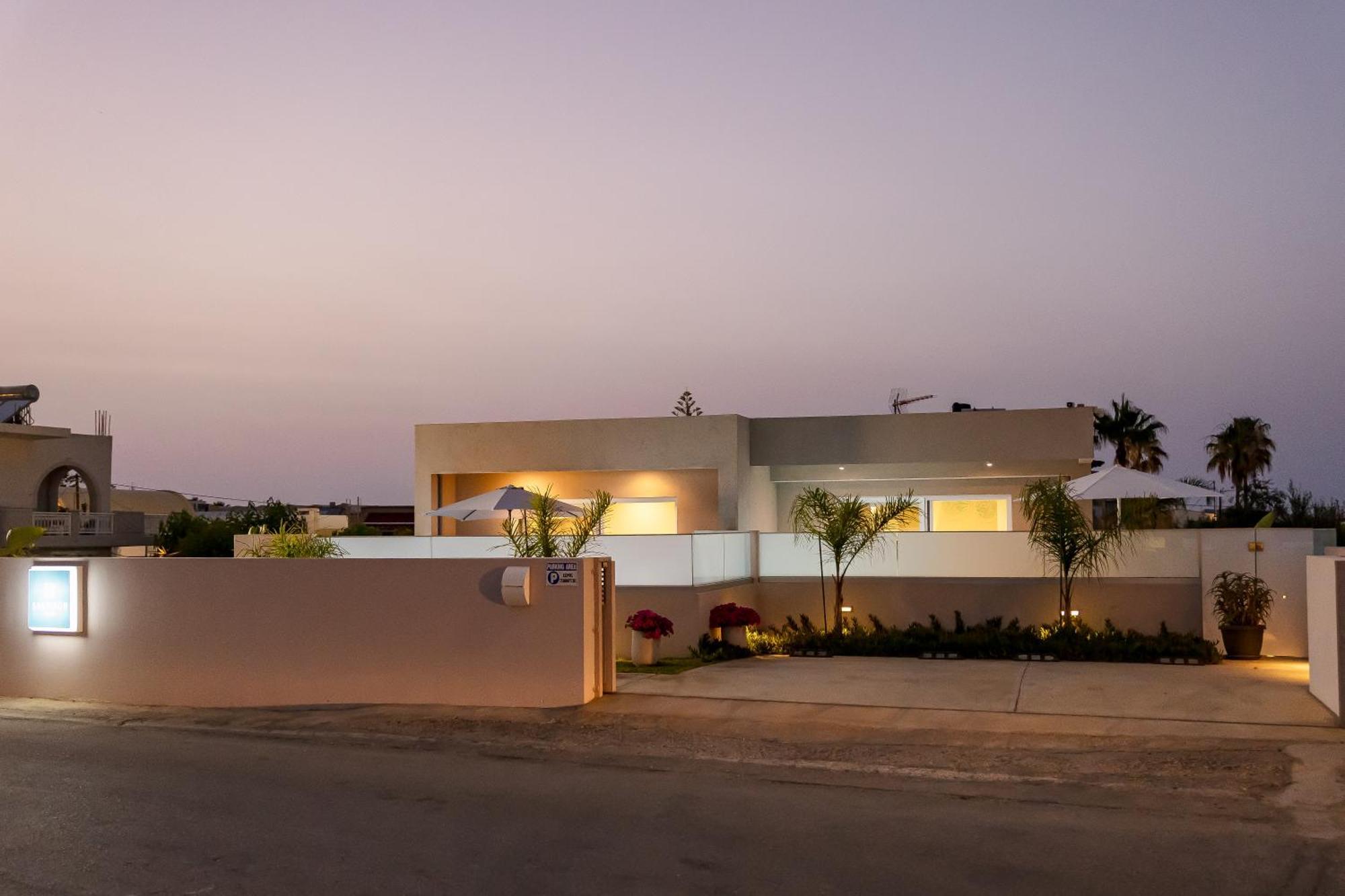 Sarpidon Suites Agia Marina  Exterior photo