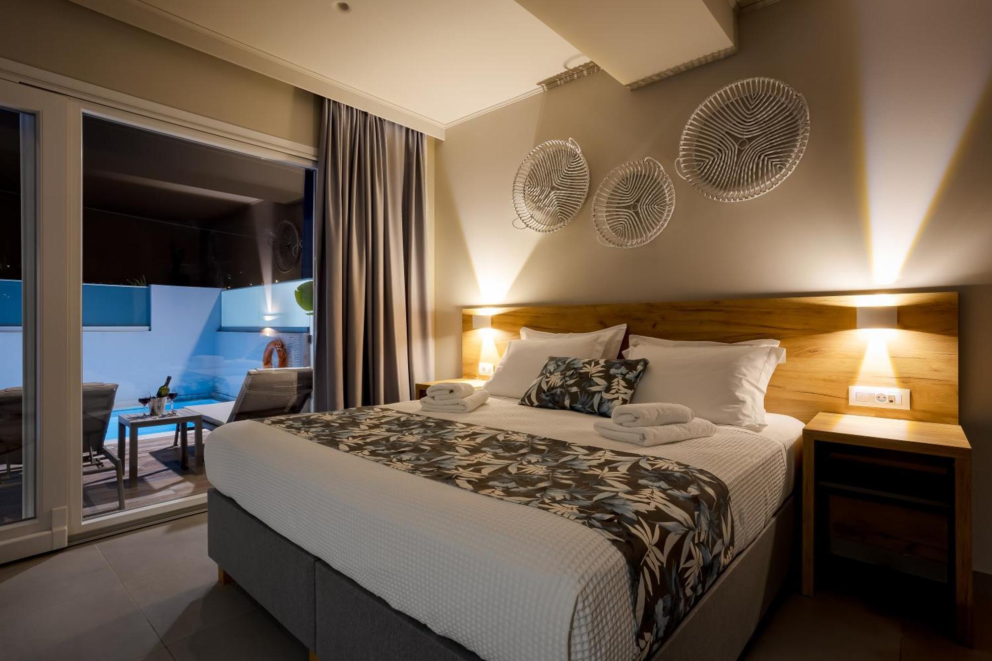 Sarpidon Suites Agia Marina  Exterior photo
