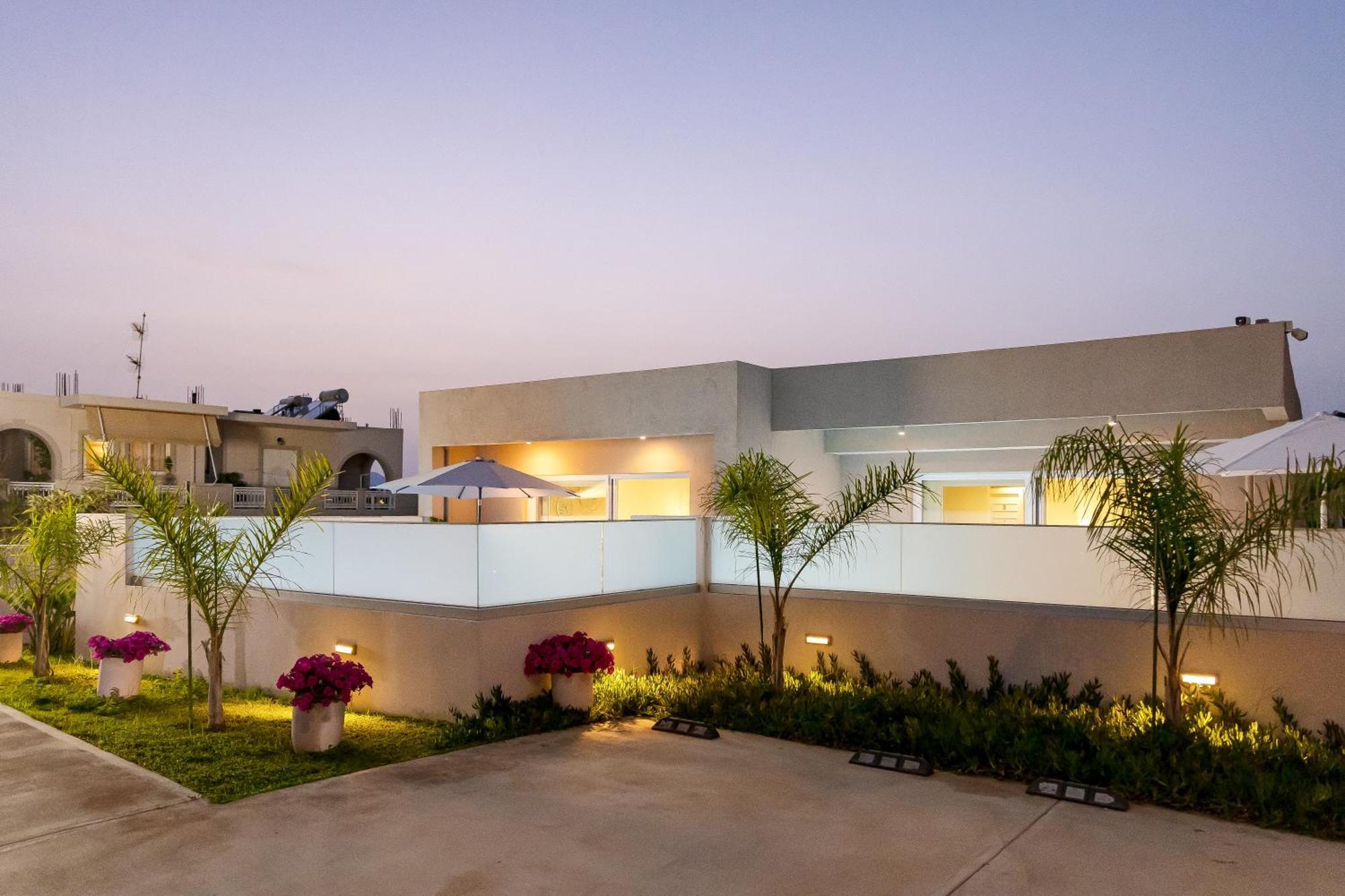 Sarpidon Suites Agia Marina  Exterior photo